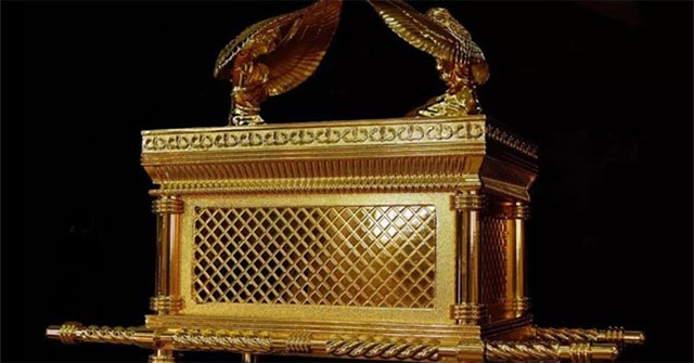 14 of the world's most valuable treasures are still missing?