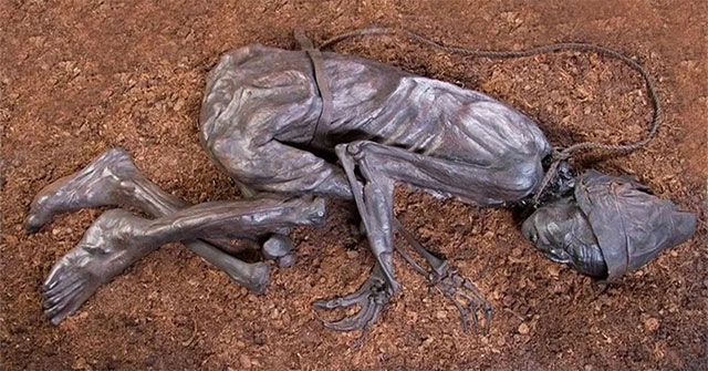 2,400-year-old mummy so well preserved that scientists can get fingerprints