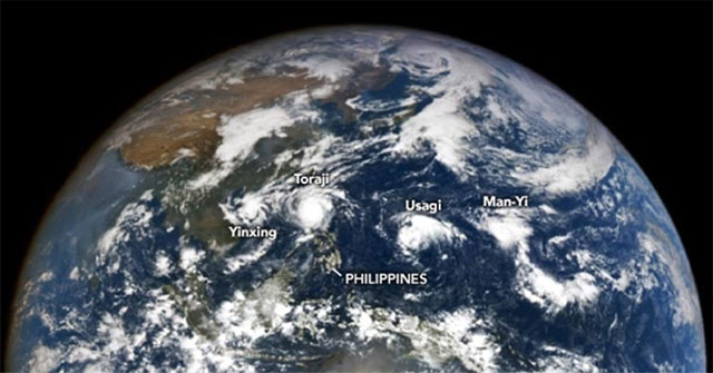 4 storms appearing at the same time in the Pacific Ocean seen from space