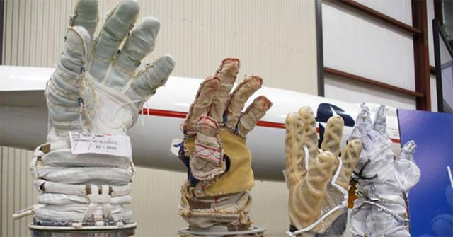 AI system checks astronaut's gloves for damage in real time