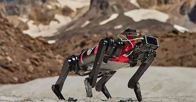 America tested robots operating on the Moon