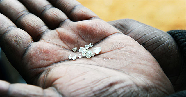 American startup sucks CO2 from the air to make diamonds