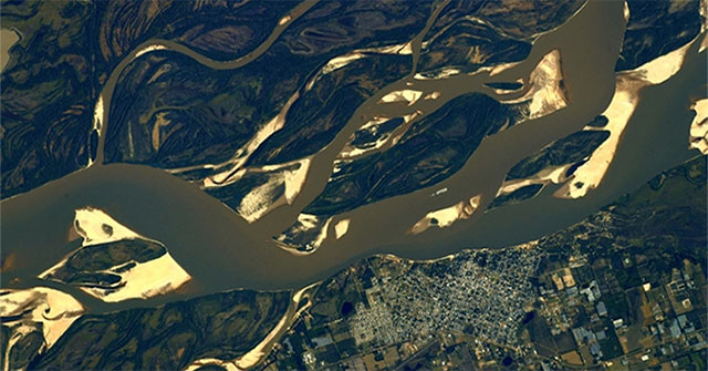 Beautiful set of photos: Viewing Earth from the International Space Station