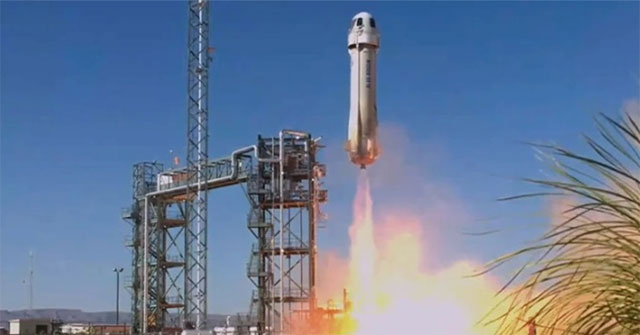 Blue Origin carried 6 passengers to the edge of space after two years