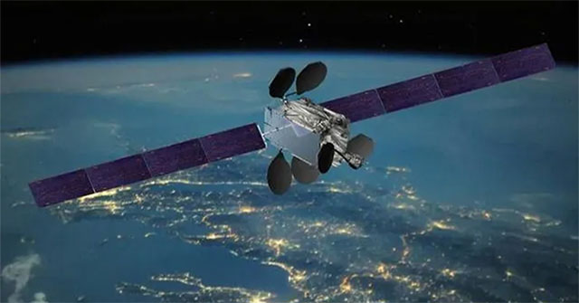 Boeing satellite explodes in space