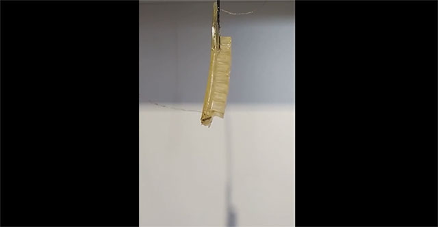 Cambridge University team develops self-healing material made of salt and gelatine