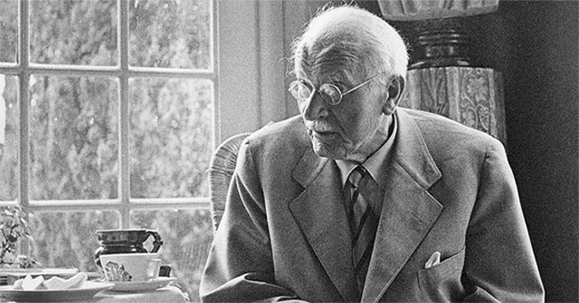 Carl Jung: The World's Most Mysterious Scientist!