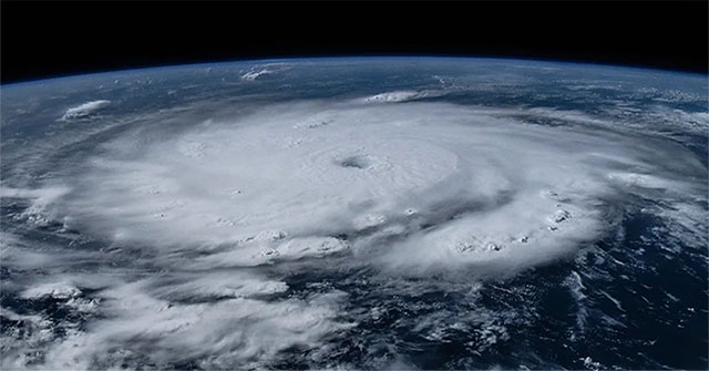 Causes of increased Atlantic hurricane wind speed in 2024