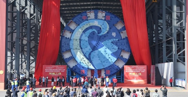 China builds world's largest tunnel boring machine