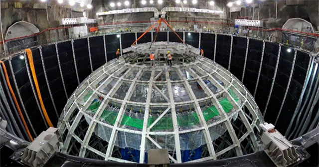 China built a 'ghost particle' detector at a depth of 700m