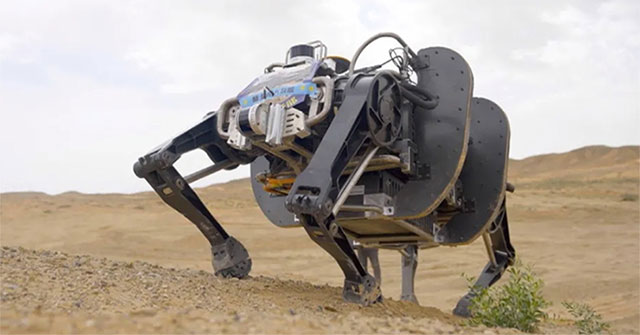 China develops the world's largest four-legged biological robot