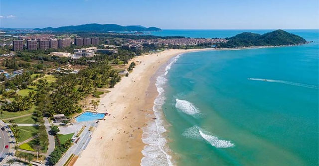 China first discovered coastal 'singing sand'