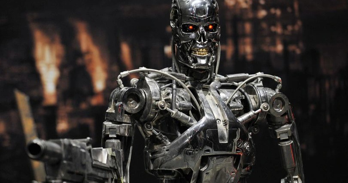 Computer expert: 'AI weapon' can wipe out humanity