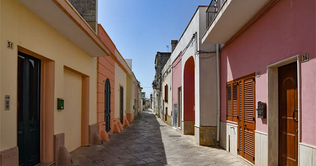 Countries that reward foreigners with billions of dollars to come and live here