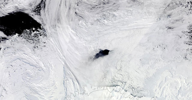 Decoding the 80,000km2 broadband gap in Antarctica