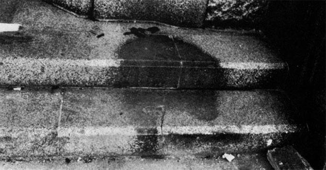Decoding the mysterious 'shadow' on the sidewalk, is it a supernatural phenomenon?