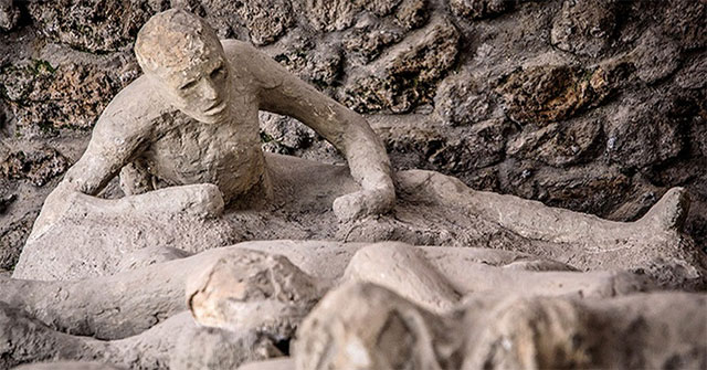 Decoding the 'petrified man' gene for the first time: The secret of the 'timeless' city