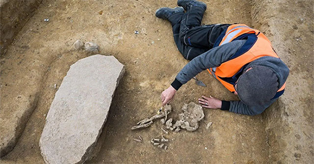 Discovering a mysterious 4,200-year-old 'zombie grave' in Germany