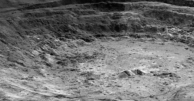 Discovery that goes down in history: The surface of the Moon has enough oxygen for 8 billion people to live for 100,000 years