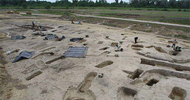 DNA reveals sexual and marital patterns in powerful European empires