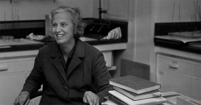 Dorothy Hodgkin - female scientist paved the way for X-ray crystallography