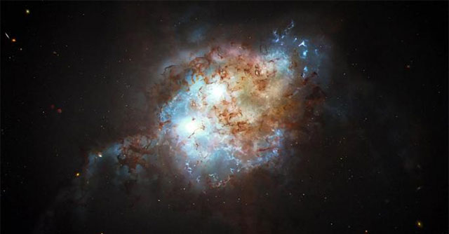 Double quasars travel through 10 billion years to Earth, about to merge into a monster