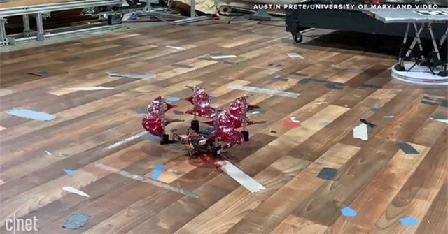 Drone follows Leonardo da Vinci's 530-year-old design