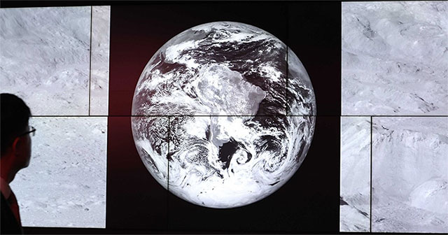 Efforts to protect the Moon's surface from mining and experimental activities