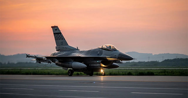 Eighty-year history of American jet fighters