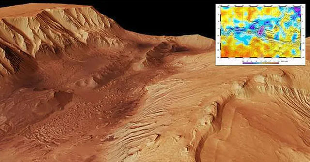ESA probe detects water near the surface of Mars