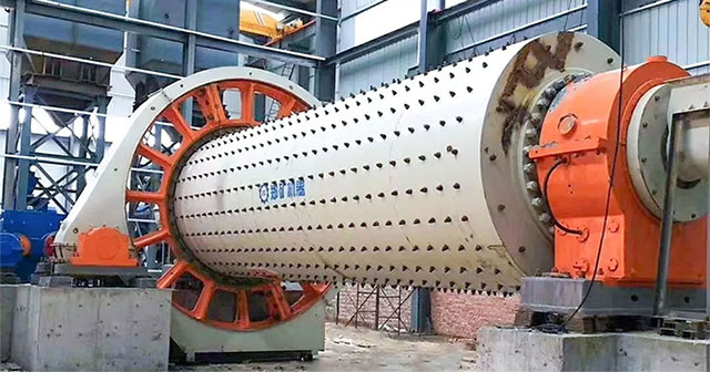 Explore the structure and operating principles of ball mills