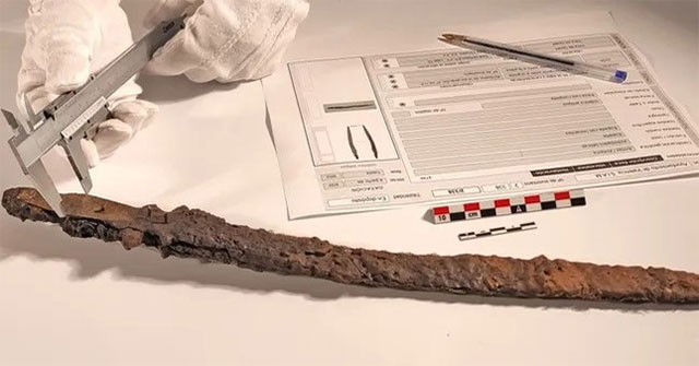 Found a rare sword over 1,000 years old
