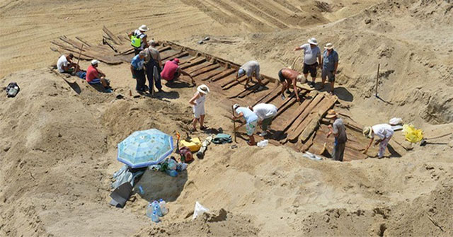 Ghost ship 'appears' in coal mine after 1,700 years missing
