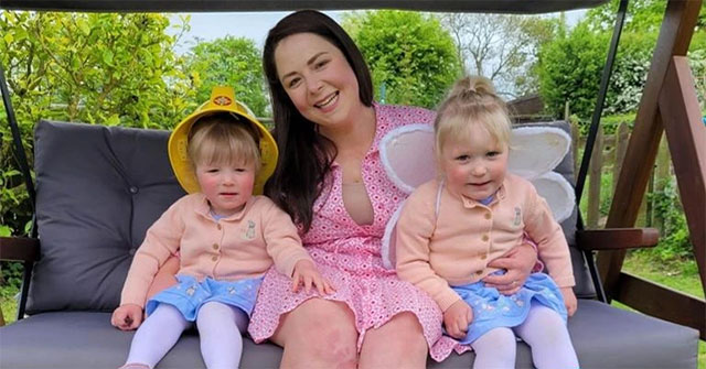 Giving birth to twins, the mother was shocked to learn the truth, there were only 10 cases in human history.