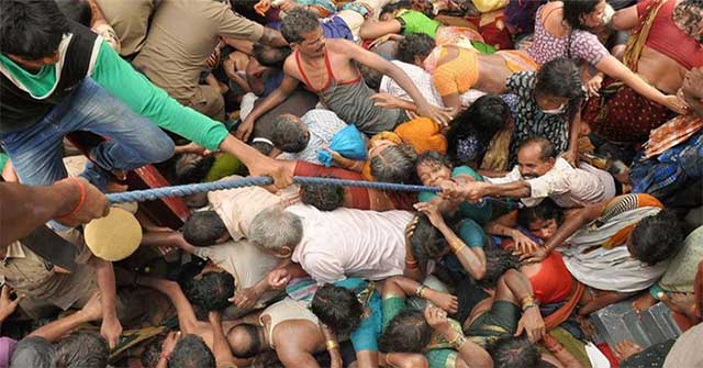 How to survive in a mob?