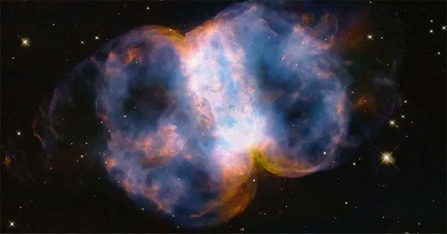 Hubble Telescope celebrates its 34th birthday with many impressive records