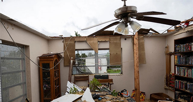Hurricane Milton hits Florida - USA, causing a series of 'sky monsters'