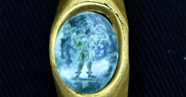 Israel finds Christian 'Good Shepherd' ring in Roman shipwreck
