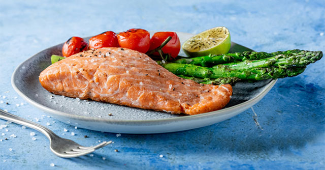 Launch of the first artificial salmon meat from plants
