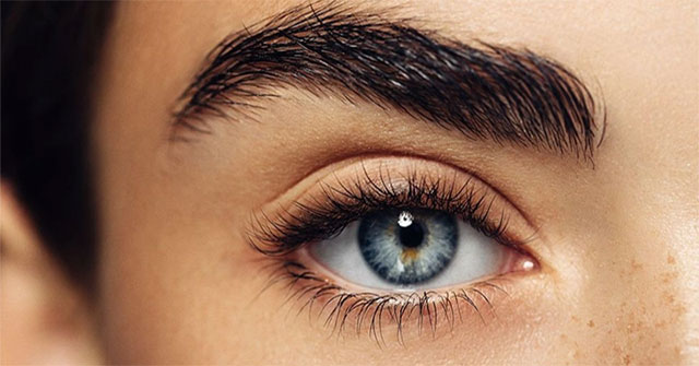 Look at your eyes to guess how many years you will live
