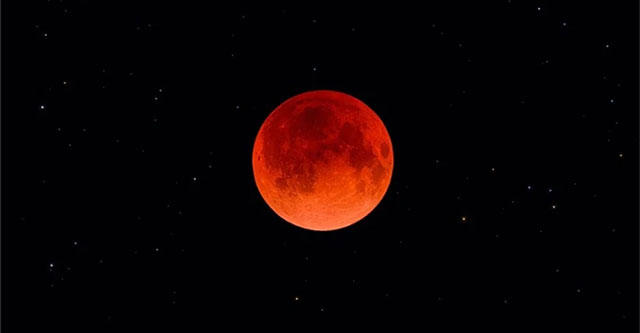 Magical 'events' not to be missed in the night sky in 2025