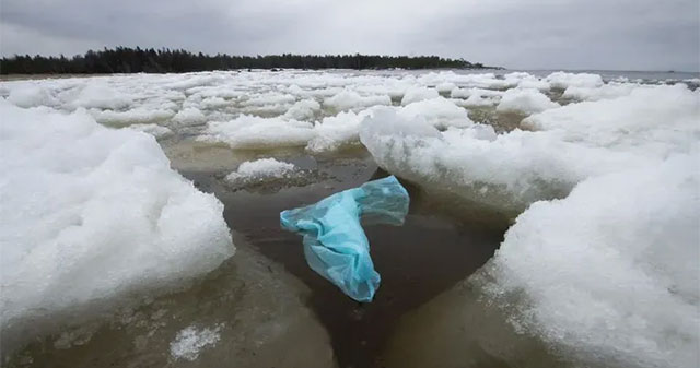 More than 6 million tons of plastic waste are floating in rivers, lakes and oceans.