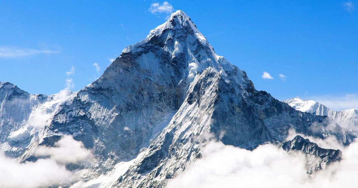 Mount Everest is the highest in the world, true or false?