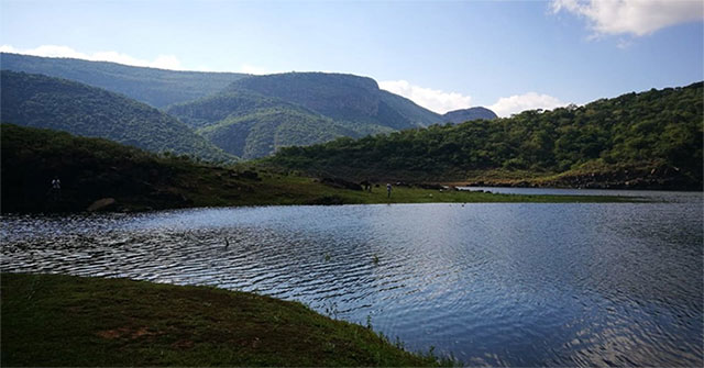 Mysterious legends surrounding South Africa's Fundudzi Lake!