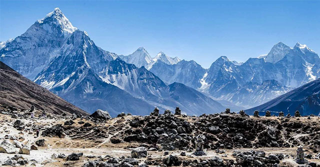 Mystery of hollow structures and treasures inside the Himalayas