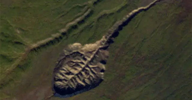NASA captures strange details of giant 'tadpoles' in Siberia: Scientists immediately warn