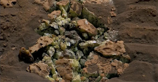 NASA robot tripped over rock on Mars, did it detect an earthquake?