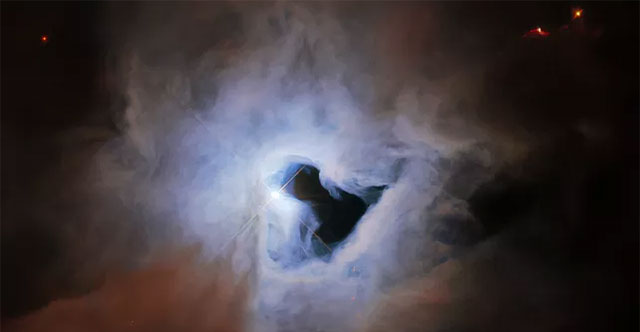 NASA/ESA captures 'gateway to another universe'
