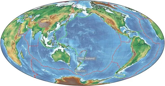 Off the coast of New Zealand, the Earth is swallowing its own ocean