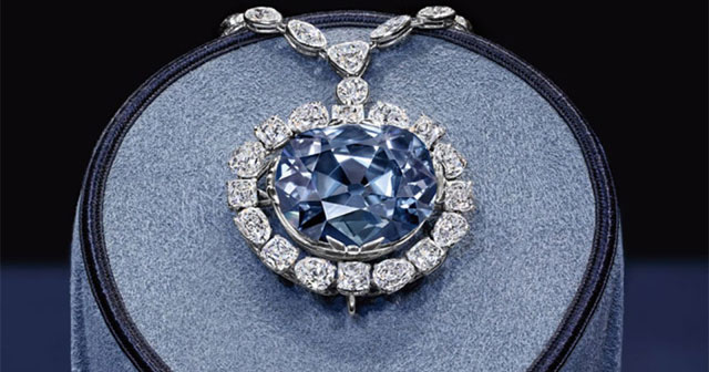 Origin of ultra-pure Golconda diamonds